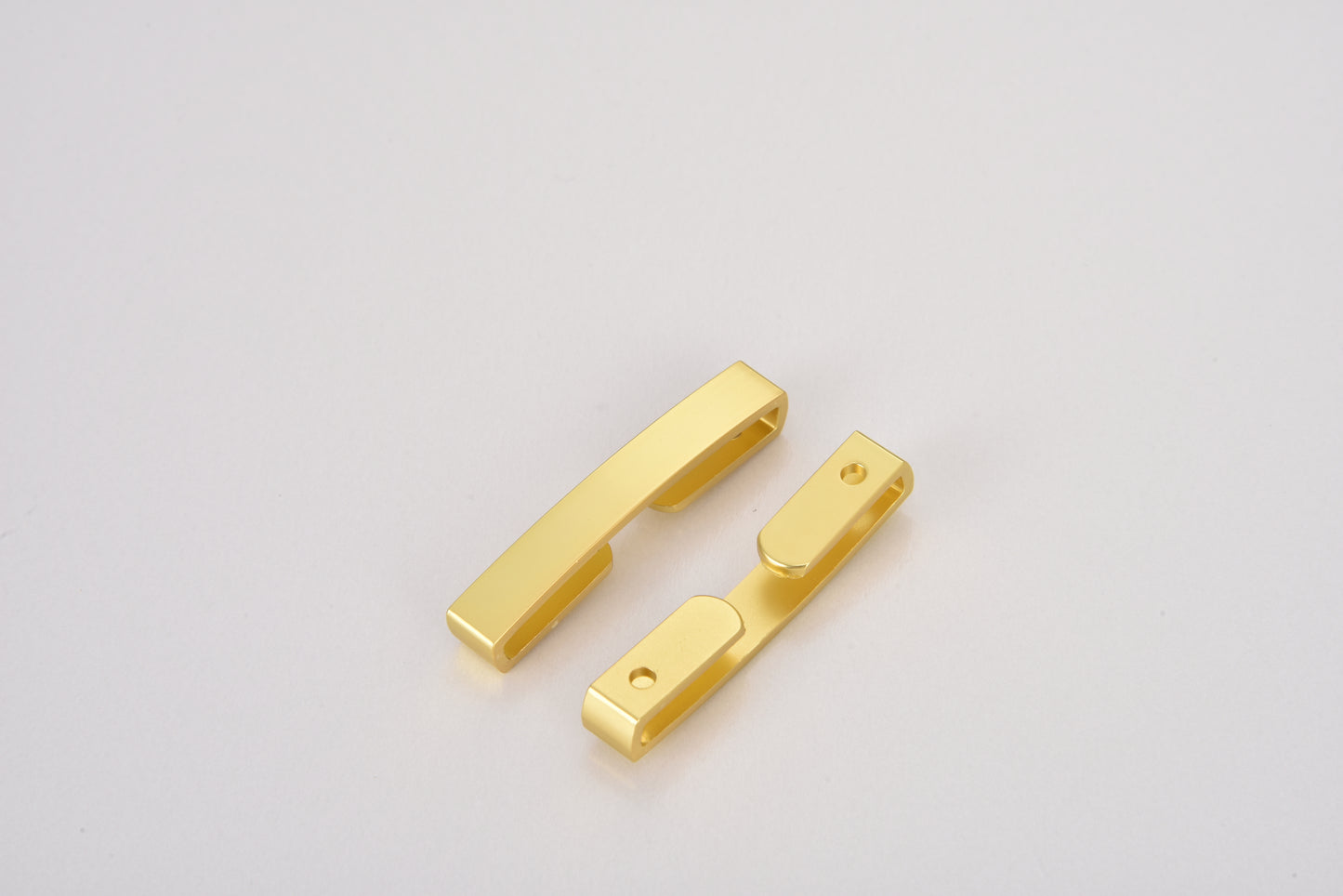Curved Bar