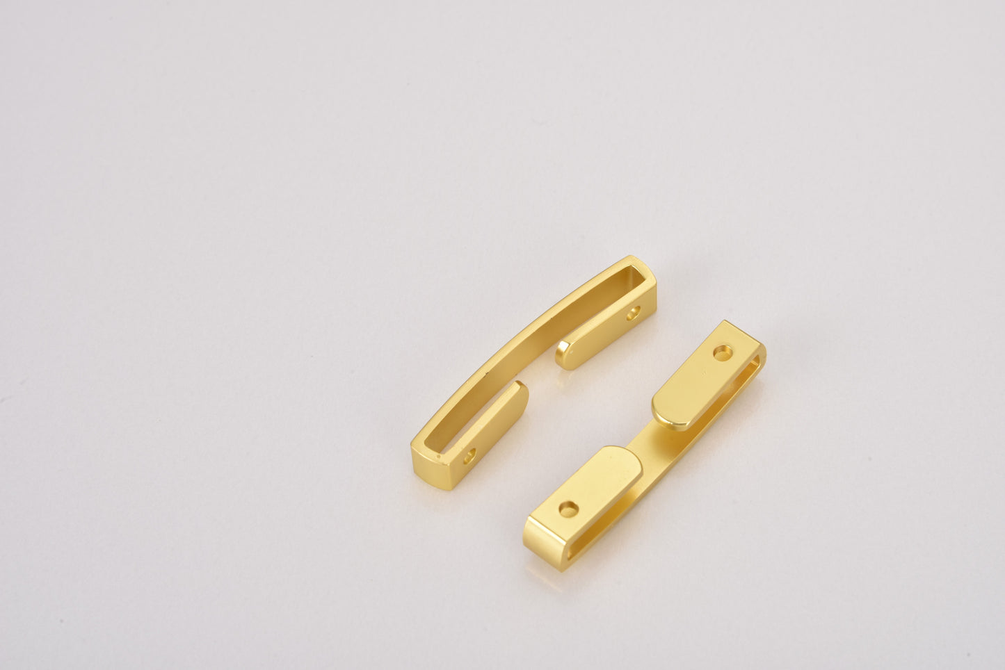 Curved Bar
